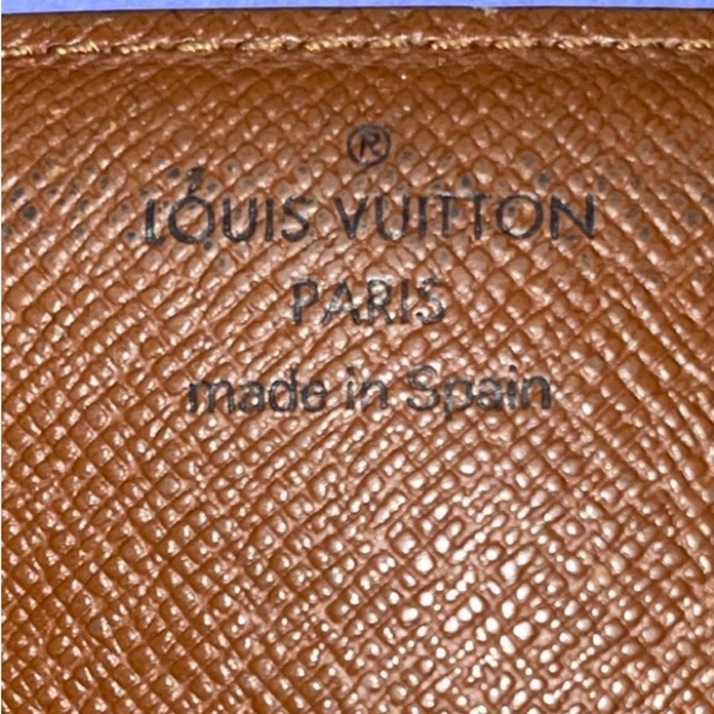 Louis Vuitton Authentic Leather Monogram Cartes de Visite Card Case M62920 - Picture 5 of 14